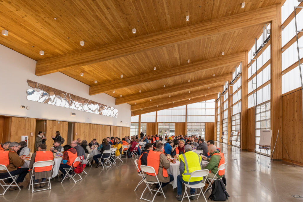 6. LUNCH AT THE FARMERS MARKET IN EUGENE, OREGON